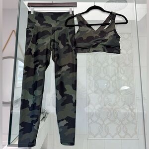 Old Navy Active Elevate Legging & Sports Bra SET